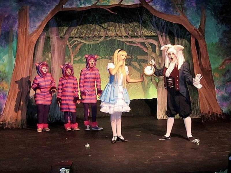Alice in Wonderland Jr. Presented by Blackman Middle School Drama