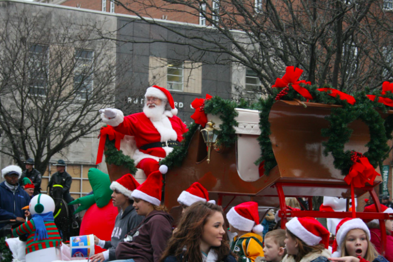 Murfreesboro Christmas Parade to Feature Over 160 Parade Participants